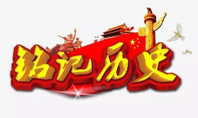 54岁温兆伦携妻女逛街，亲自喂食3岁女儿父爱满满！
