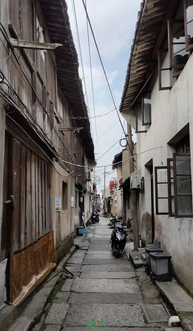 网红账号“是书瑶呀”否认诽谤事件反转 判决书显示确实诽谤